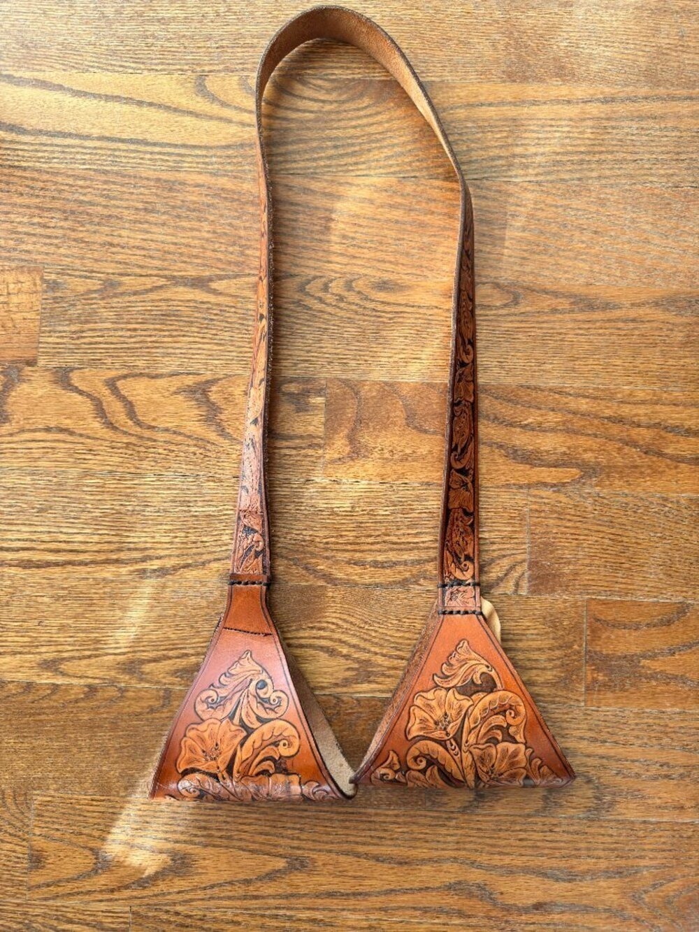Vintage Tooled Leather Tapaderos Pair Western Cowboy Stirrup Covers Saddle Tack